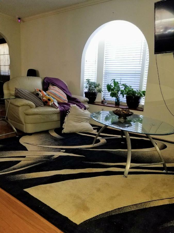 Cynnies Home Long Beach Bagian luar foto